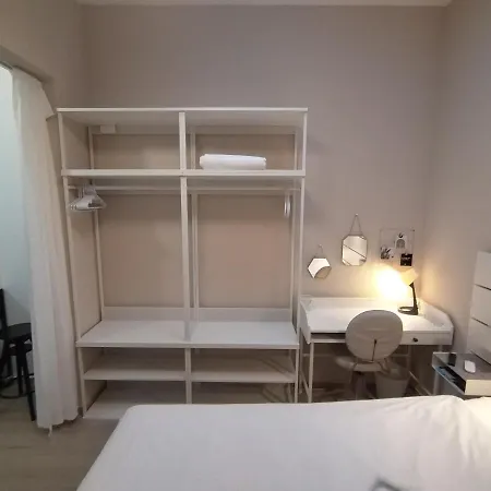 Vespa & Jacuzzi Apartman