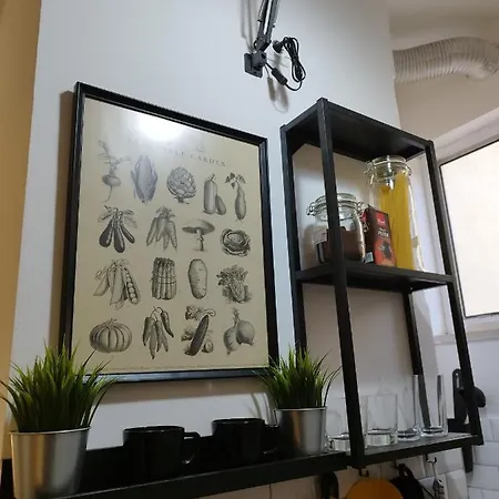 Vespa & Jacuzzi Split